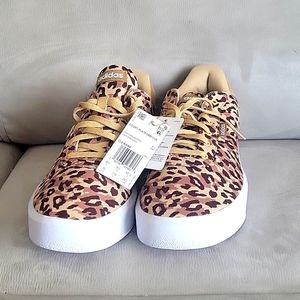 Adidas Court Platform